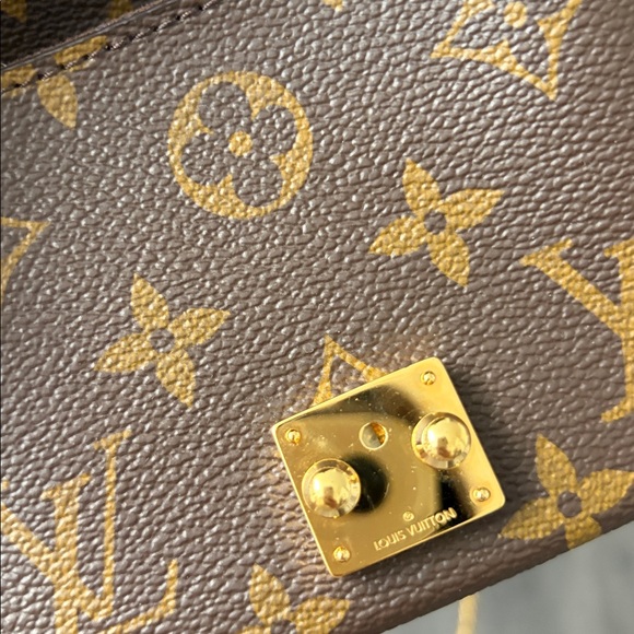 Louis Vuitton Monogram Micro Métis - Discontinued Style! - Picture 14 of 16